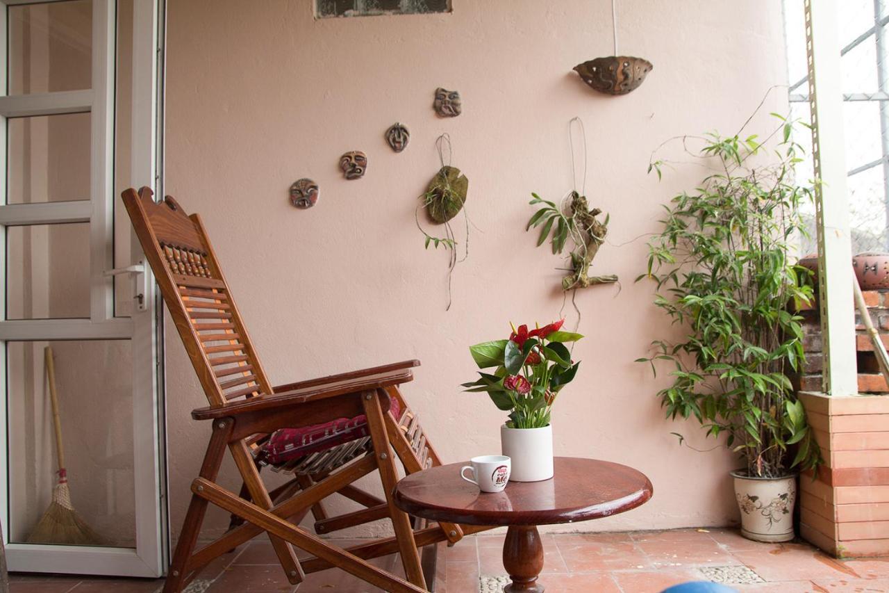 Kota'S House Homestay フエ エクステリア 写真