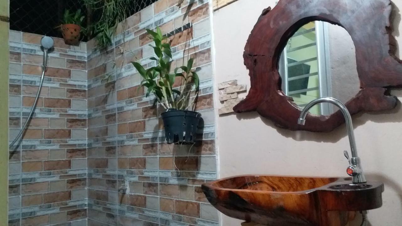 Kota'S House Homestay フエ エクステリア 写真